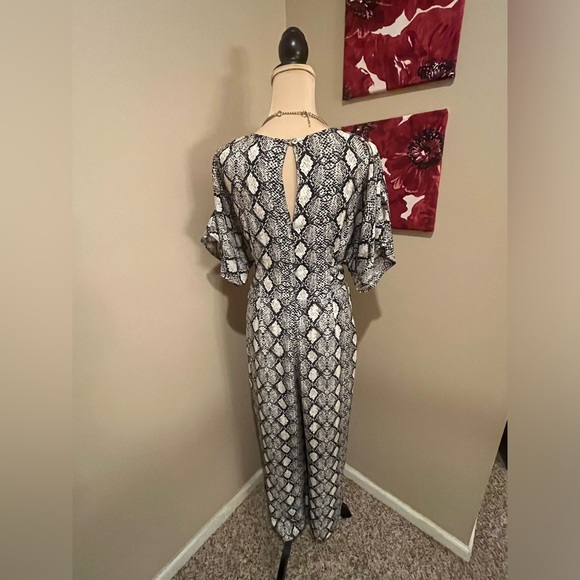 Uncle Frank: Cropped Jumpsuit, Snakeskin, size Medium - Picture 9 of 10